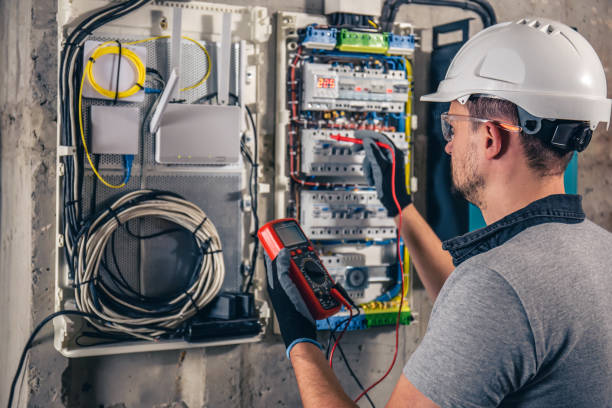 Best 24-Hour Electrician  in Des Plaines, IL